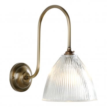 Cambridge Single Wall Light In Antique Brass
