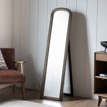 Becko Cheval Brushed Brass