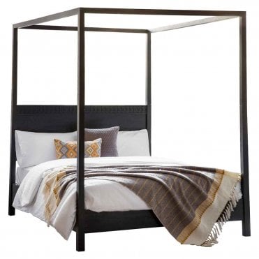 Budapest Boutique 4 Poster 6' Bed