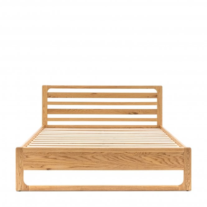 Fabco Collection Charm 4'6 Bed Natural