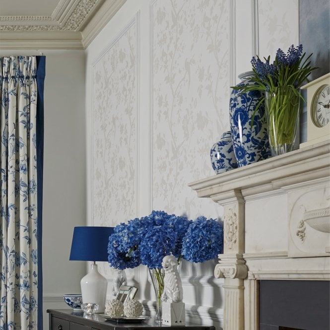 Laura Ashley  Oriental Garden Pearlescent White Wallpaper 113391